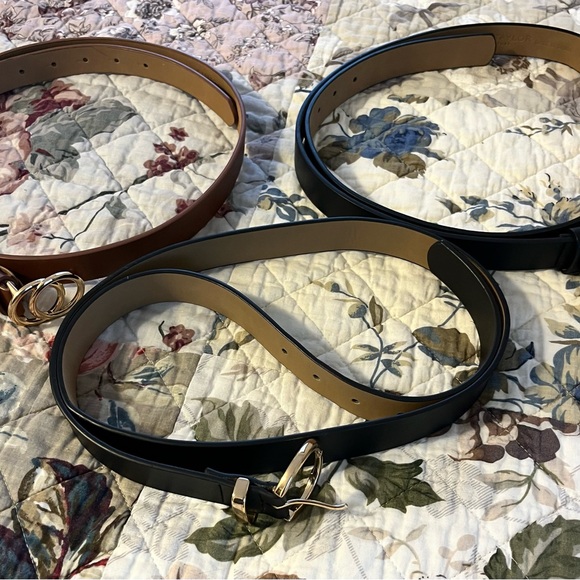 SUNDAY SALE!!!   Ann Taylor Belts - Picture 2 of 2